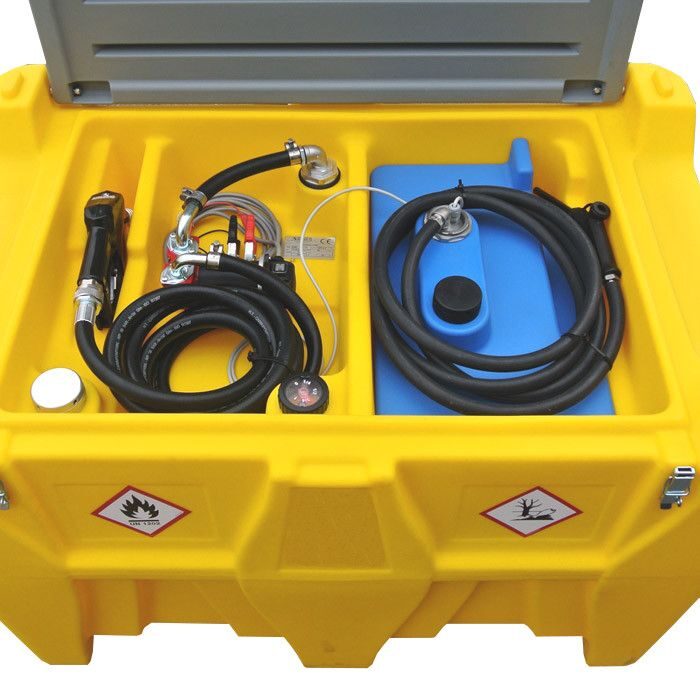 Depósito combinado de Gasóleo 400 L + AdBlue®/Urea 50 L. Depósito combinado de Gasóleo 400 L + AdBlue®/Urea 50 L.